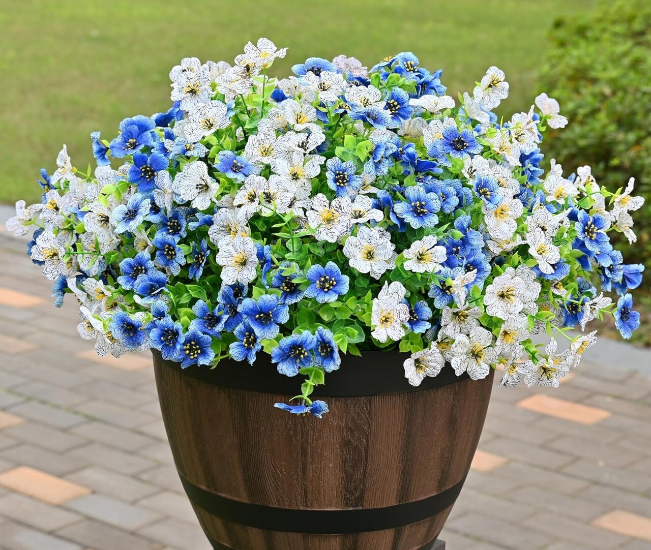 6-Bundle Artificial Outdoor Flowers – Faux Blue Silk Daisies with Eucalyptus, UV-Resistant Realistic Plants for Planters, Porch, Patio, Garden, and Home Decor (White & Blue)